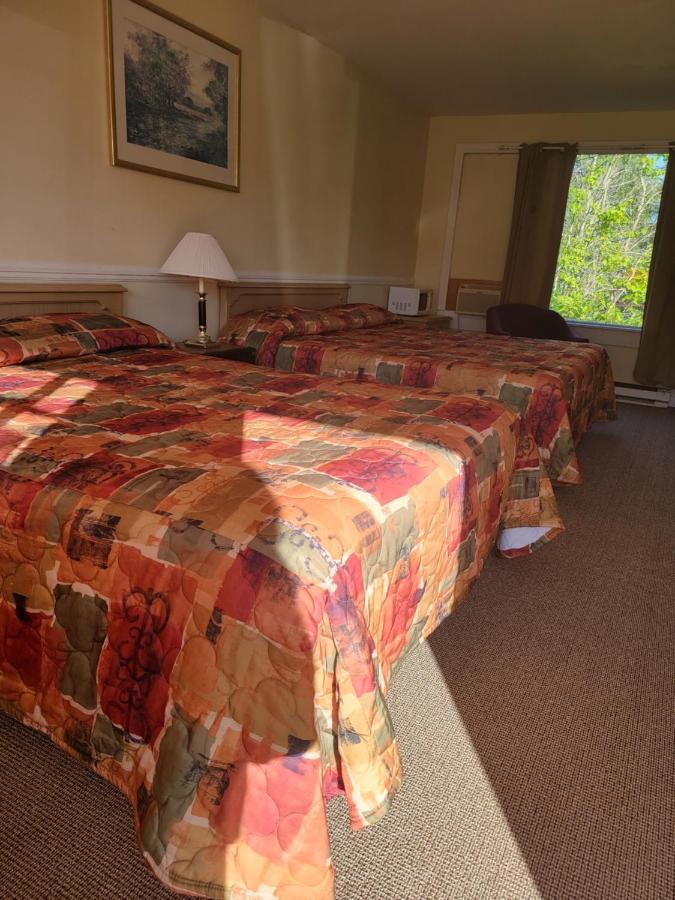 Gateway Motel Gananoque Eksteriør bilde