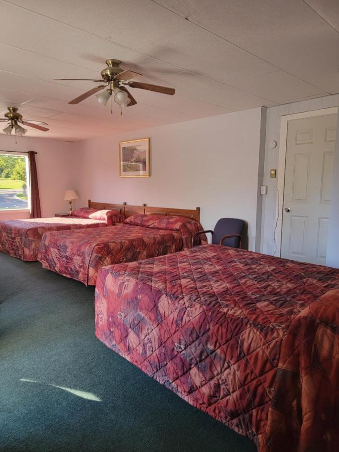 Gateway Motel Gananoque Eksteriør bilde