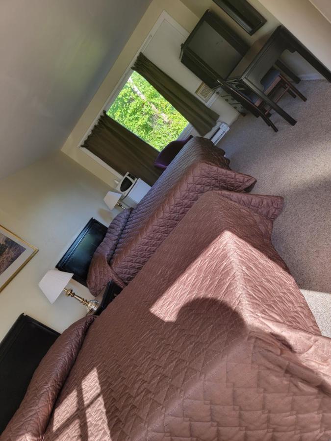 Gateway Motel Gananoque Eksteriør bilde