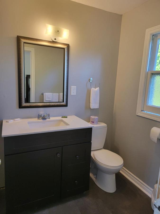 Gateway Motel Gananoque Eksteriør bilde